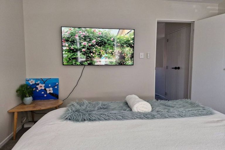 Photo of property in 9 Sioux Road, Hobsonville, Auckland, 0616