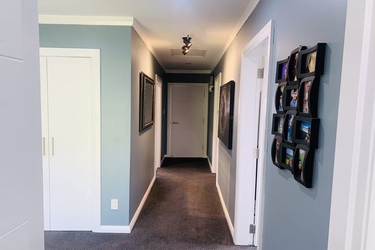 Photo of property in 527 Fergusson Drive, Trentham, Upper Hutt, 5018