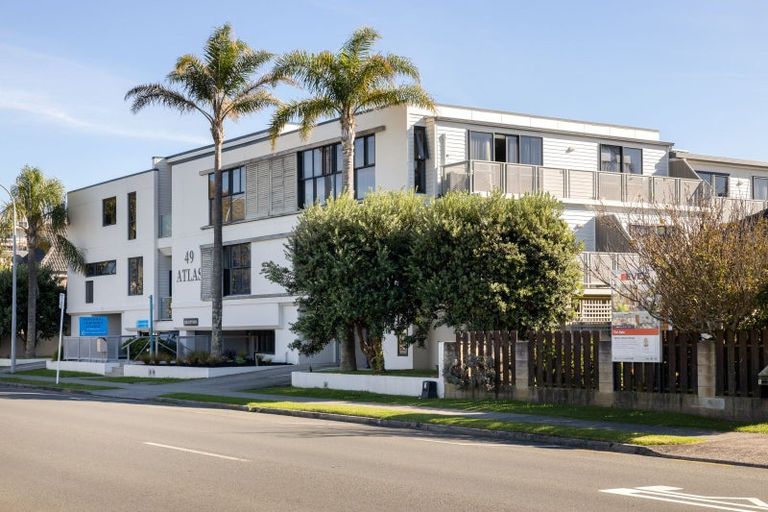 Photo of property in Atlas Apartments, 21/49 Maunganui Road, Mount Maunganui, 3116