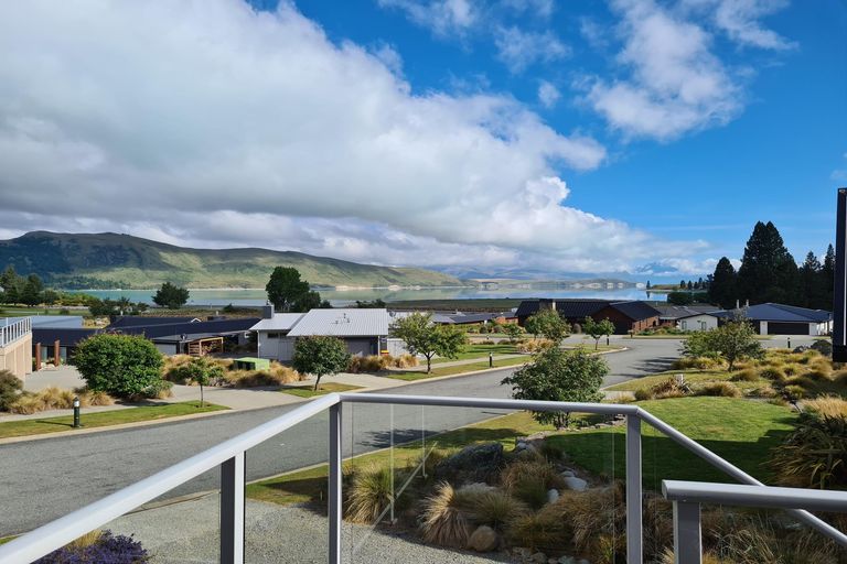 Photo of property in 3 Pollock Place, Lake Tekapo, 7999
