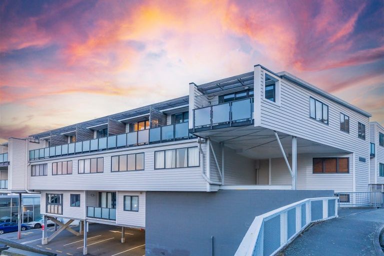 Photo of property in 4/45 Childers Terrace, Kilbirnie, Wellington, 6022