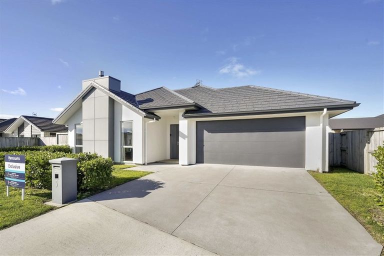 Photo of property in 3 Capricorn Place, Rototuna North, Hamilton, 3210