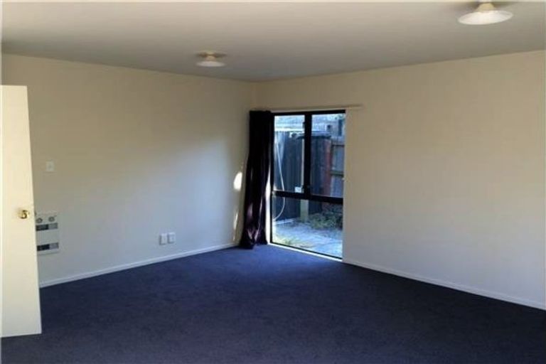 Photo of property in 120c Elizabeth Street, Riccarton, Christchurch, 8041