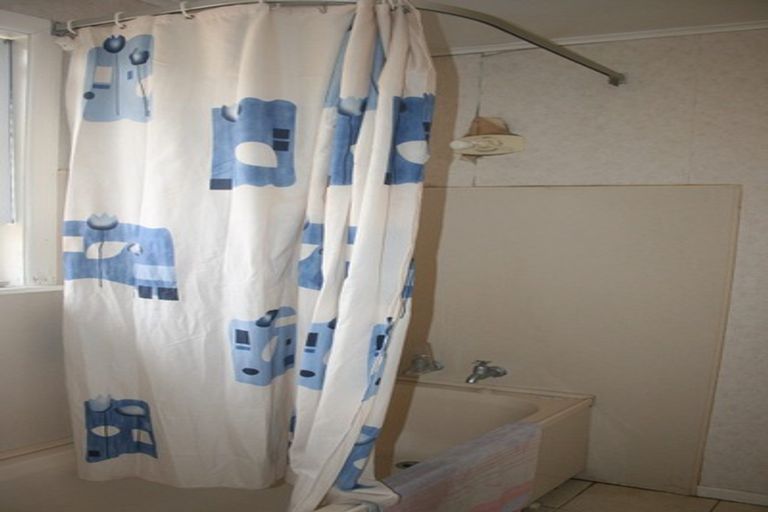 Photo of property in 8 Porritt Drive, Kawerau, 3127