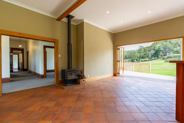 Photo of property in 218 Annandale Road, Kumeu, 0782