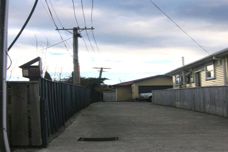 Photo of property in 5a Atiawa Crescent, Waiwhetu, Lower Hutt, 5010