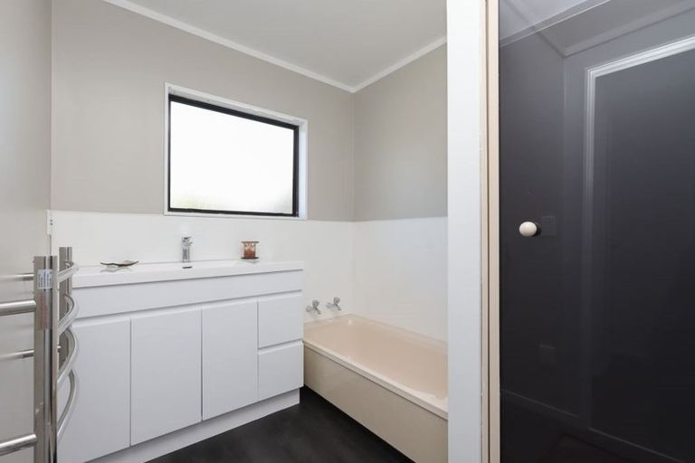 Photo of property in 56 Raymond Street, Fairview Downs, Hamilton, 3214