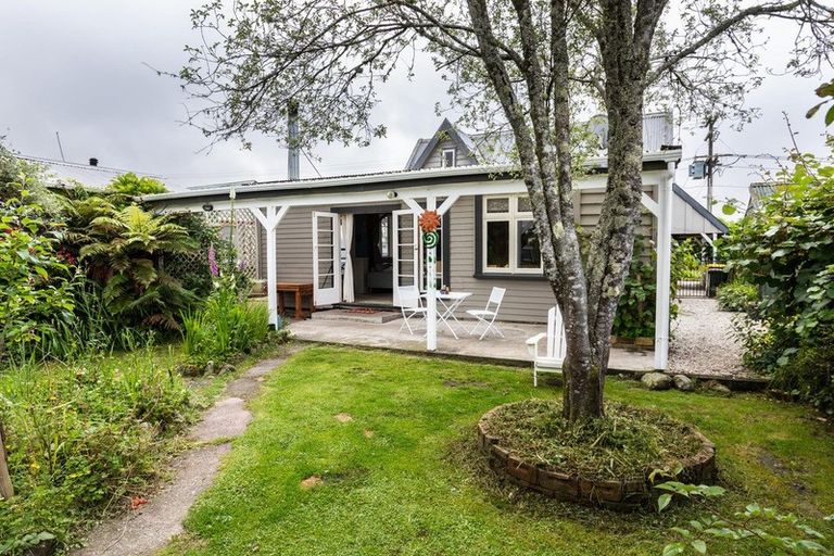 Photo of property in 98 Second Street, Kumara, 7832