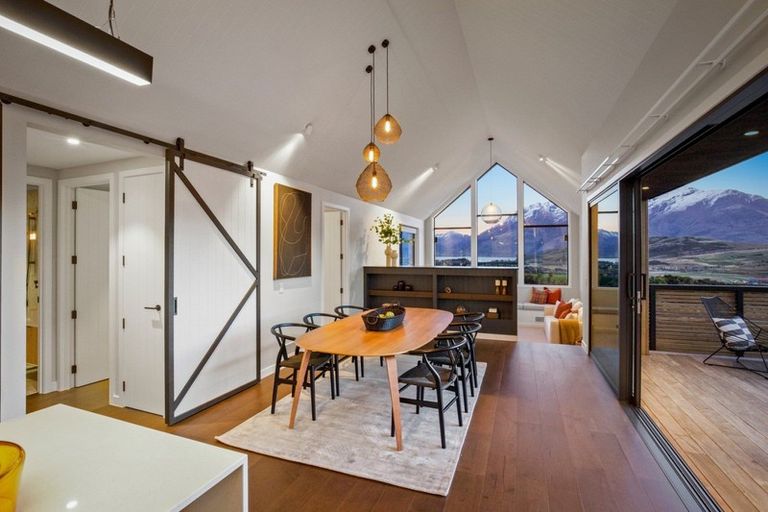 Photo of property in 4 Mckellar Drive, Jacks Point, Queenstown, 9371