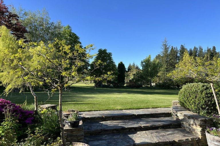 Photo of property in 162 Te Awa Road, Albert Town, Wanaka, 9382