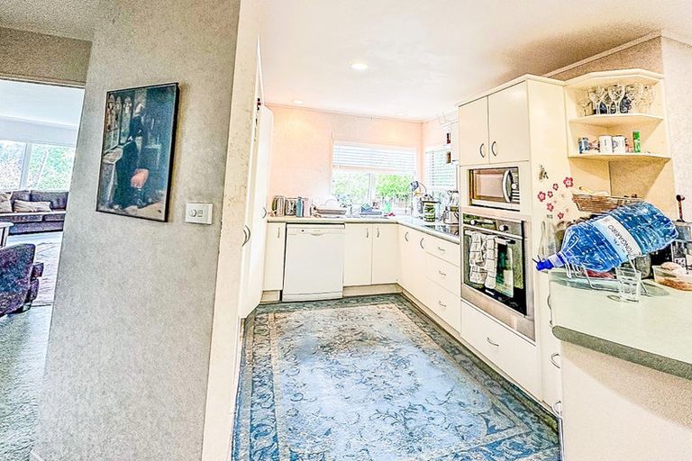 Photo of property in 67 Balmain Road, Birkenhead, Auckland, 0626