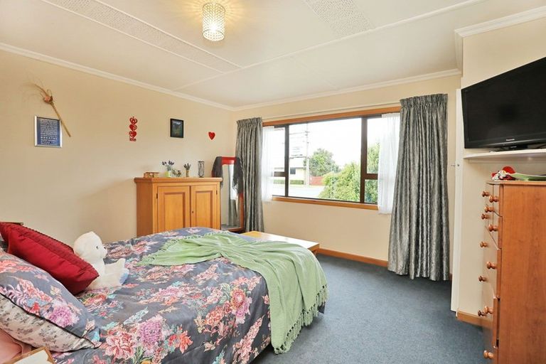 Photo of property in 33 Kereru Street, Waikiwi, Invercargill, 9810