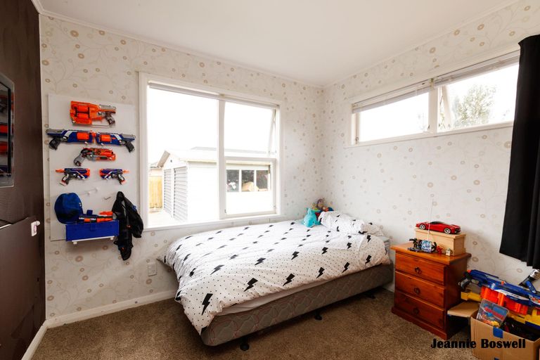 Photo of property in 79 James Line, Kelvin Grove, Palmerston North, 4414