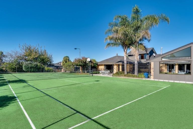 Photo of property in 77 Auckland Road, Greenmeadows, Napier, 4112