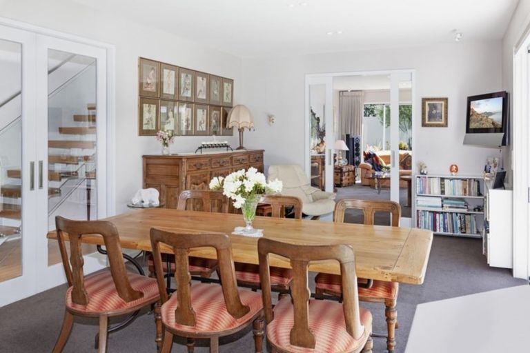 Photo of property in 37 Cox Street, Merivale, Christchurch, 8014