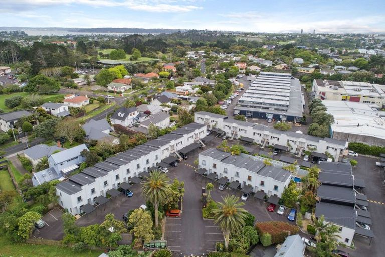 Photo of property in 3/24 Norrie Avenue, Mount Albert, Auckland, 1025