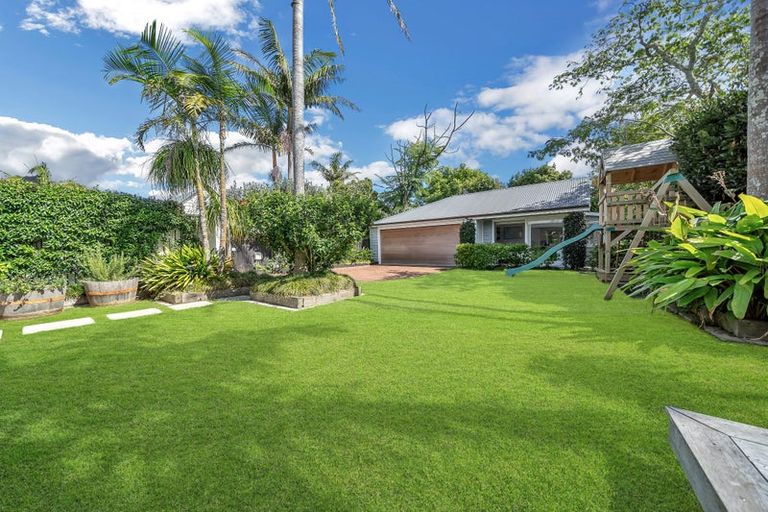 Photo of property in 23 Cheltenham Road, Devonport, Auckland, 0624