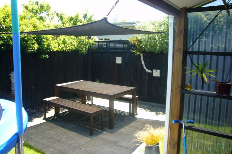 Photo of property in 2b Jasper Way, Papamoa Beach, Papamoa, 3118