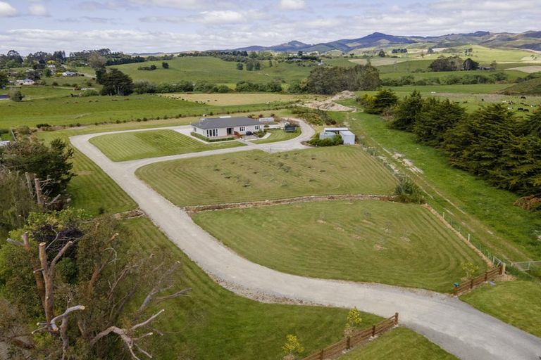 Photo of property in 39 Easons Road, Hampden, 9410