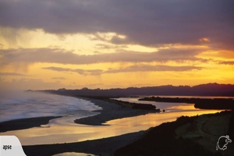 Photo of property in 109 The Strand, Okarito, Whataroa, 7886