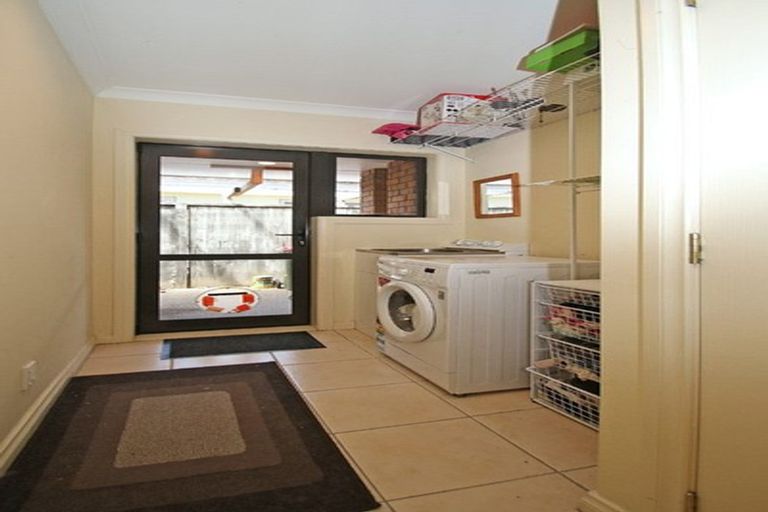 Photo of property in 8 Lockhart Place, Rototuna, Hamilton, 3210