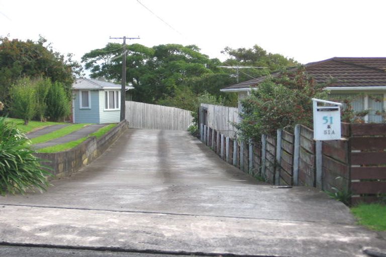 Photo of property in 51 Amberley Avenue, Te Atatu South, Auckland, 0610