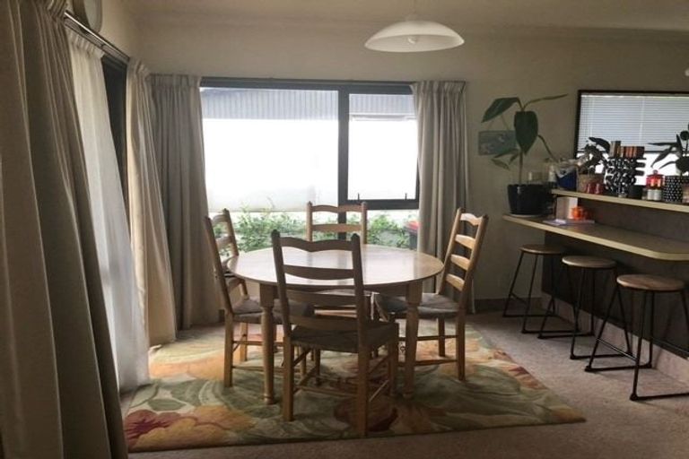 Photo of property in 32a Charles Street, Westshore, Napier, 4110