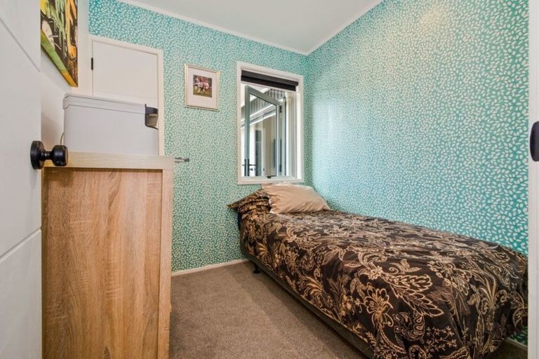 Photo of property in 1/45 Charntay Avenue, Clover Park, Auckland, 2019