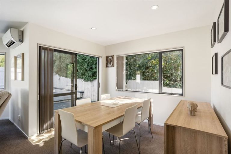 Photo of property in 316 Triangle Road, Massey, Auckland, 0614