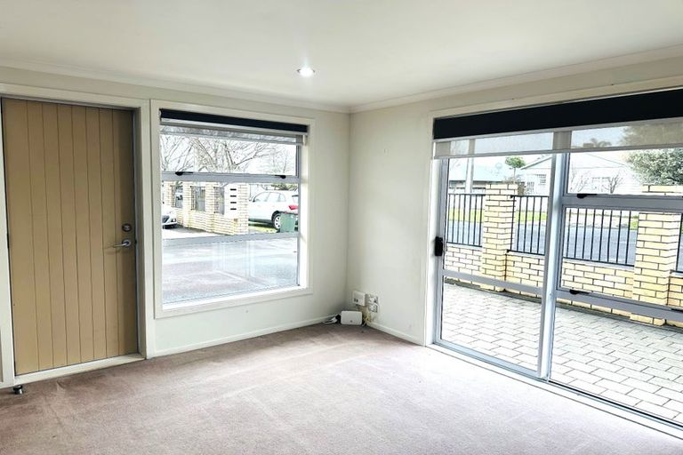 Photo of property in 8a Pitt Street, Frankton, Hamilton, 3204