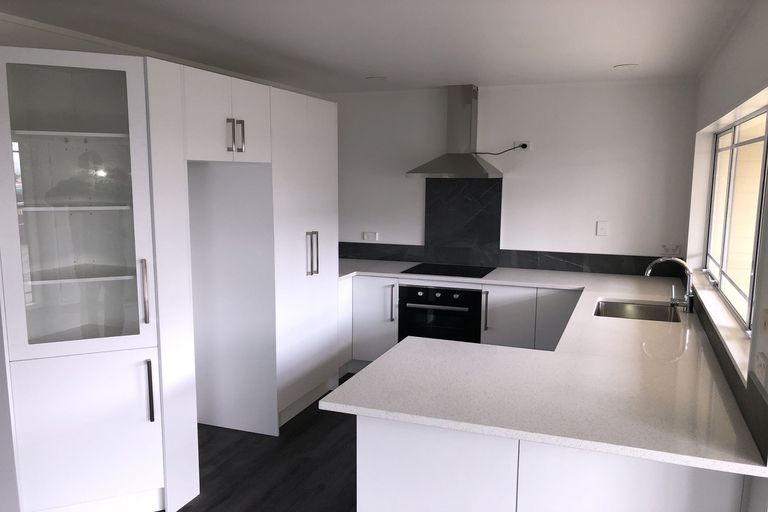 Photo of property in 291a Hobsonville Road, Hobsonville, Auckland, 0618