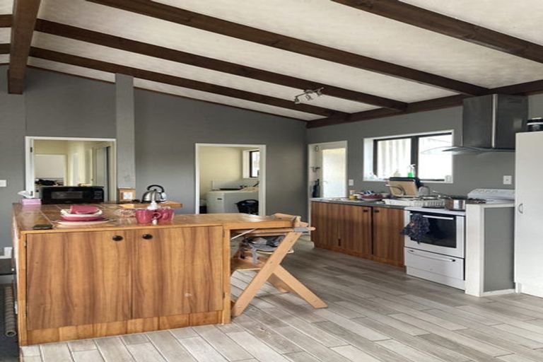 Photo of property in 75 Peacockes Road, Fitzroy, Hamilton, 3206