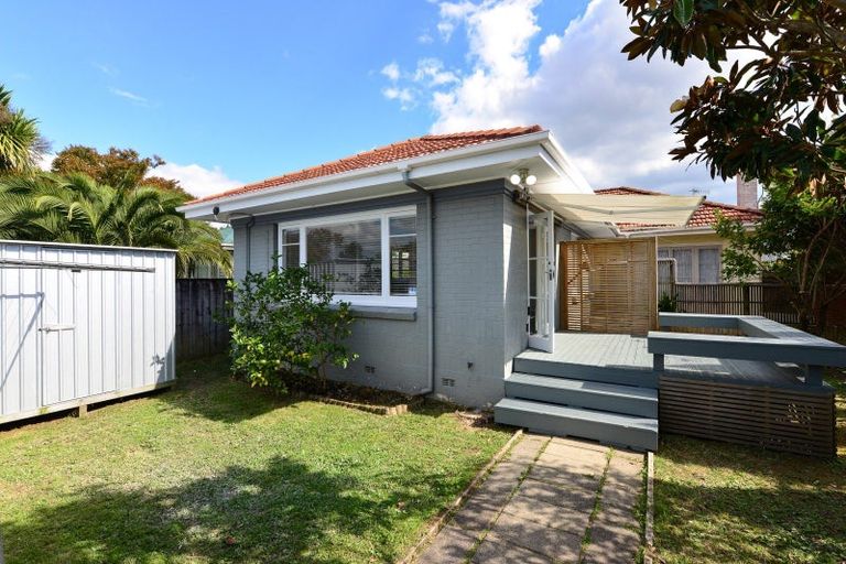Photo of property in 16a Flynn Road, Hillcrest, Hamilton, 3216