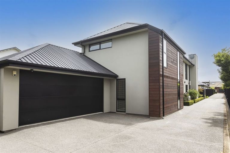 Photo of property in 28 Hawthorne Street, Strowan, Christchurch, 8052