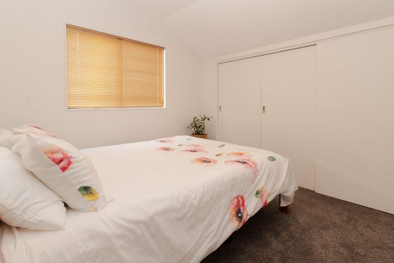 Photo of property in 26 Benchmark Drive, Massey, Auckland, 0614