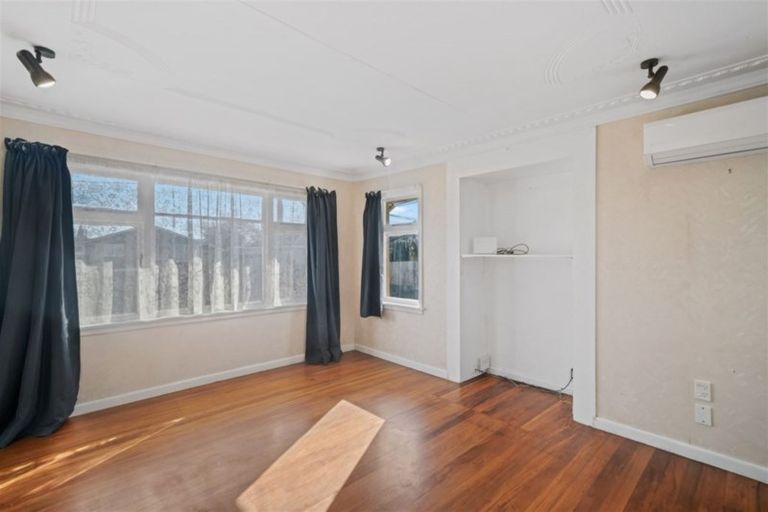 Photo of property in 20 Wimborne Crescent, Aranui, Christchurch, 8061