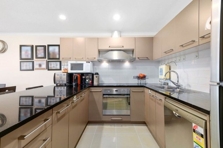 Photo of property in 504/26 Remuera Road, Newmarket, Auckland, 1050