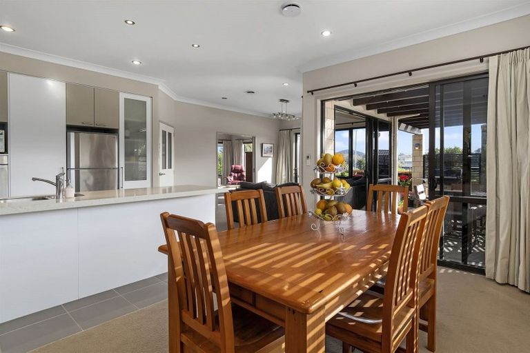 Photo of property in 2 Crater Close, Pyes Pa, Tauranga, 3112