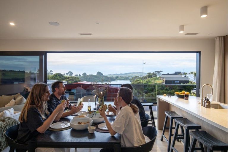 Photo of property in 23 Omahina Street, Raglan, 3225