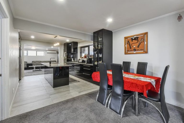 Photo of property in 34 Seddon Avenue, Papatoetoe, Auckland, 2104