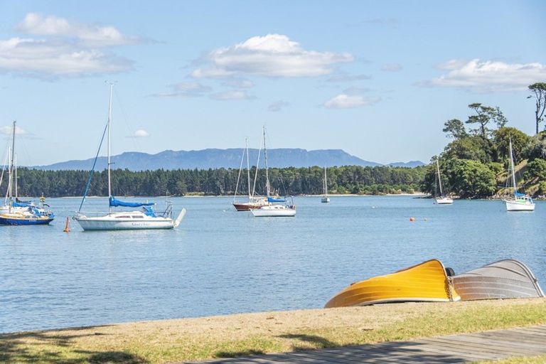 Photo of property in Anchorage Apartments, 309/36 Victoria Road, Mount Maunganui, 3116