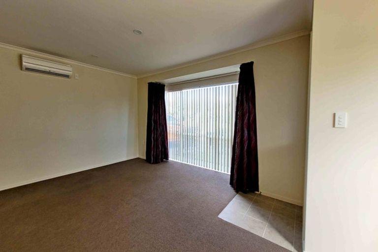 Photo of property in 28/28 Fuller Close, Levin, 5510