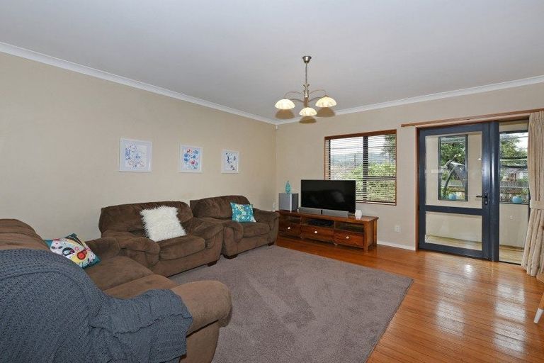 Photo of property in 54 Athlone Crescent, Avalon, Lower Hutt, 5011