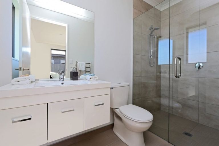 Photo of property in 18 Pelorus Avenue, Poraiti, Napier, 4112