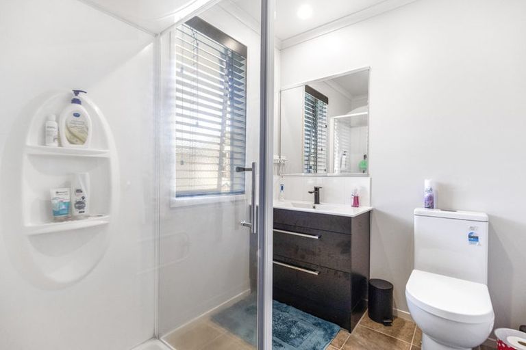 Photo of property in 99 Doncaster Drive, Papamoa Beach, Papamoa, 3118