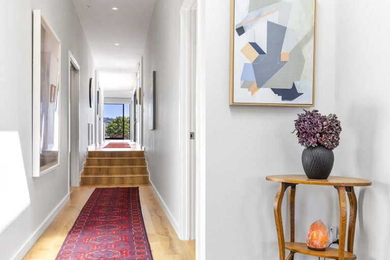 Photo of property in 10 Karapoto Lane, Rainbow Point, Taupo, 3330