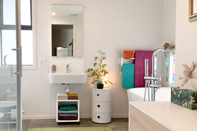 Photo of property in 13 Pohutukawa Place, Pohara, Takaka, 7183