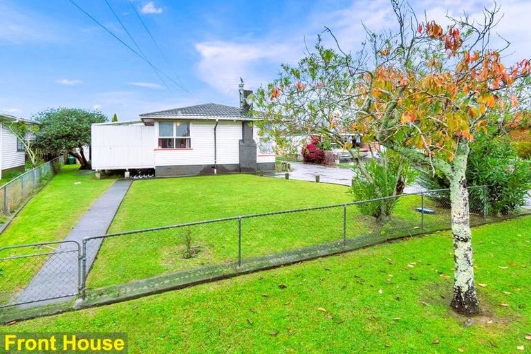Photo of property in 5 Nogat Avenue, Papatoetoe, Auckland, 2024