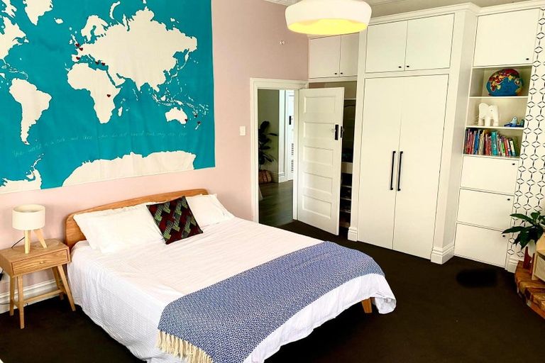 Photo of property in 23 Cheltenham Road, Devonport, Auckland, 0624