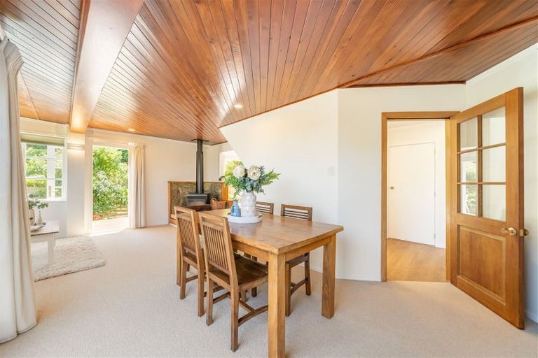 Photo of property in 11 Reserve Road, Plimmerton, Porirua, 5026